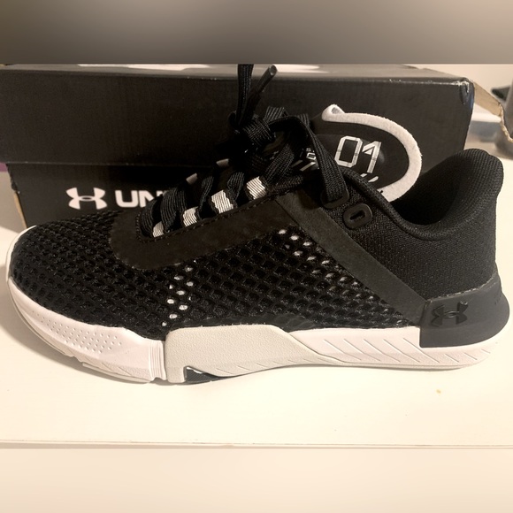 NIB Under Armour Tri-Base Reign 4 Training Sneakers - Picture 4 of 4